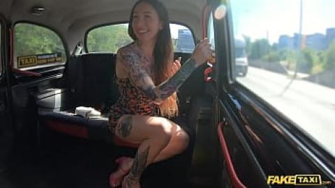 Fake taxi - tattooed beautiful woman and taxi driver