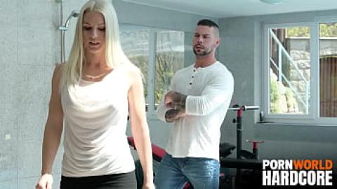 Sex ve čtveřici se dvěma chlapy a dvěma ženami Blanche a Nicole