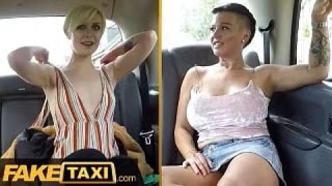 Soxta taksi - Taksi haydovchisi ikki kalta sochli mijozi bilan mashinada jinsiy aloqa qilishdan zavqlanadi